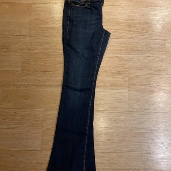DKNY East Side Jeans Faded Blue Denim Size 8 - Picture 3 of 12